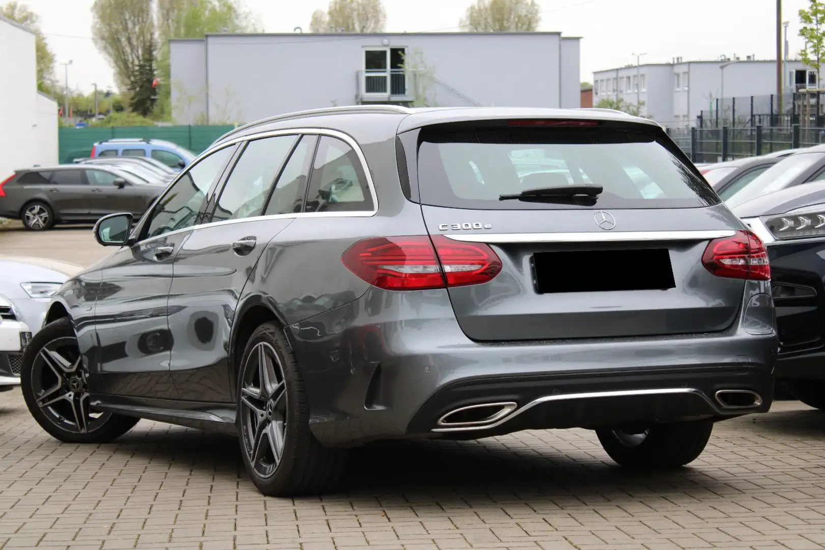 Mercedes-Benz C 300 e T/AMG/Navi/Kamera/LED/Temp/Leder/Totw/Amb Grau - 2