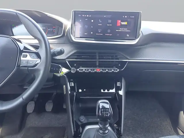 Peugeot 2008 view 12