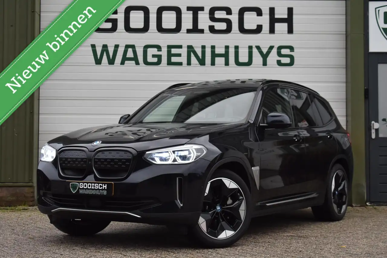 BMW iX3