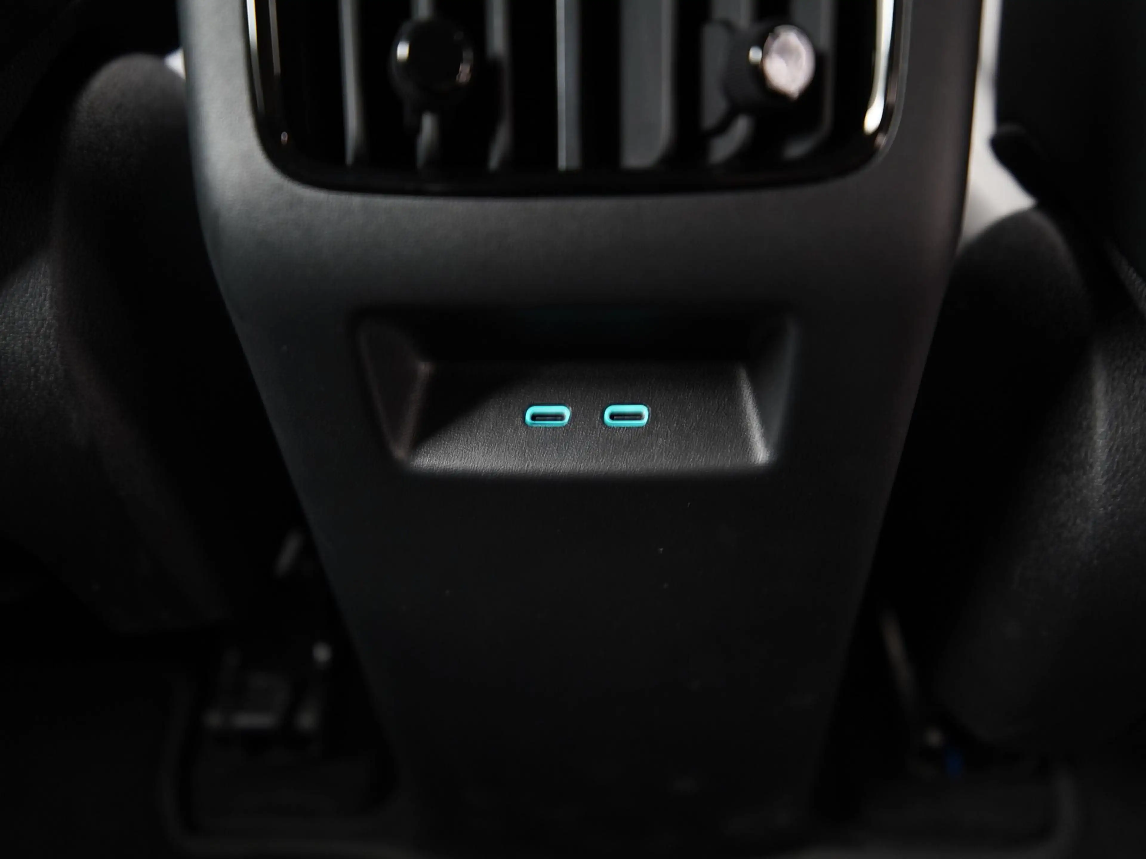 BYD Dolphin G 1.5L DM-i Comfort PHEV | Panoramadak | Head-Up | S — photo 41