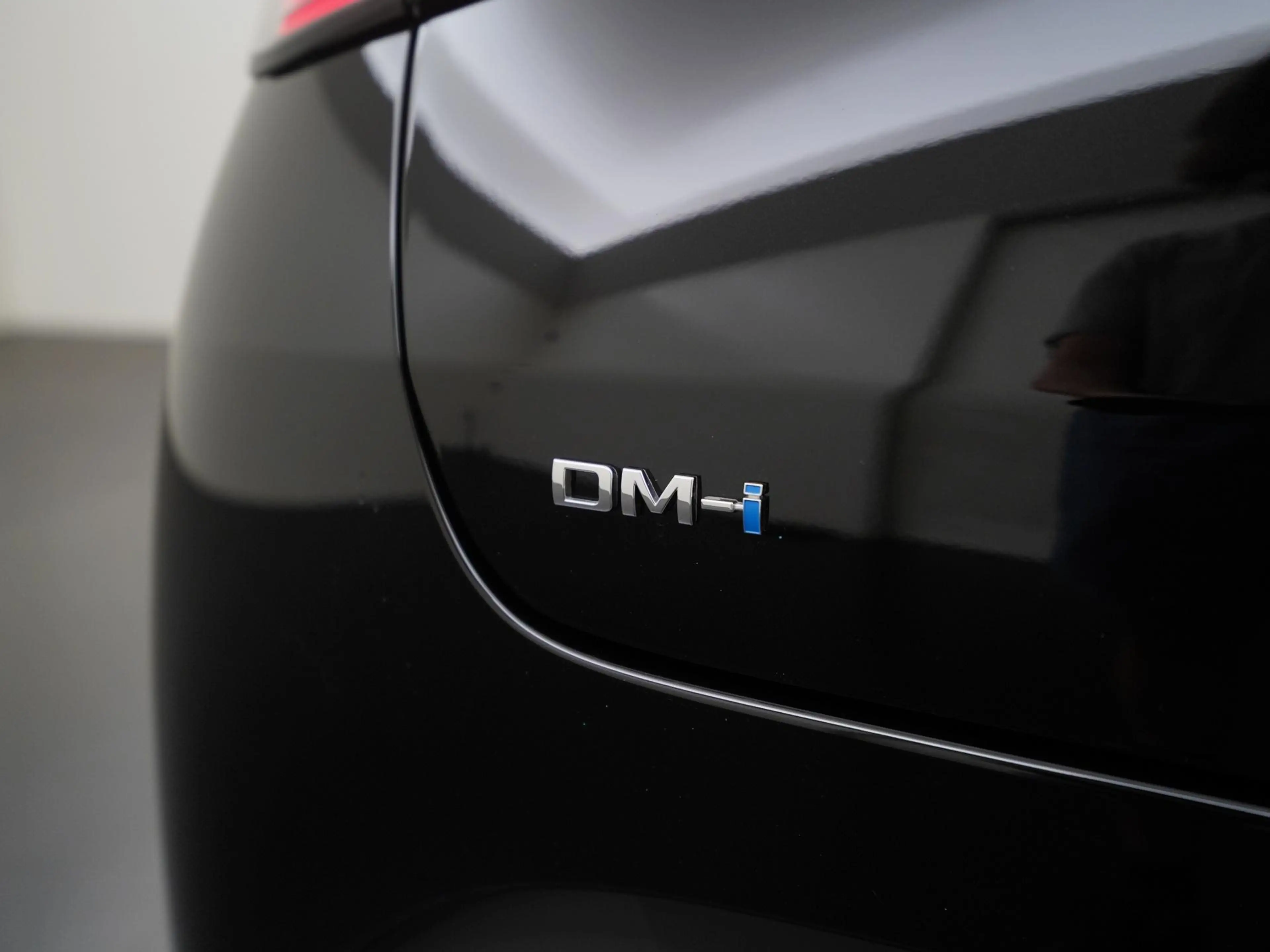BYD Dolphin G 1.5L DM-i Comfort PHEV | Panoramadak | Head-Up | S — photo 37