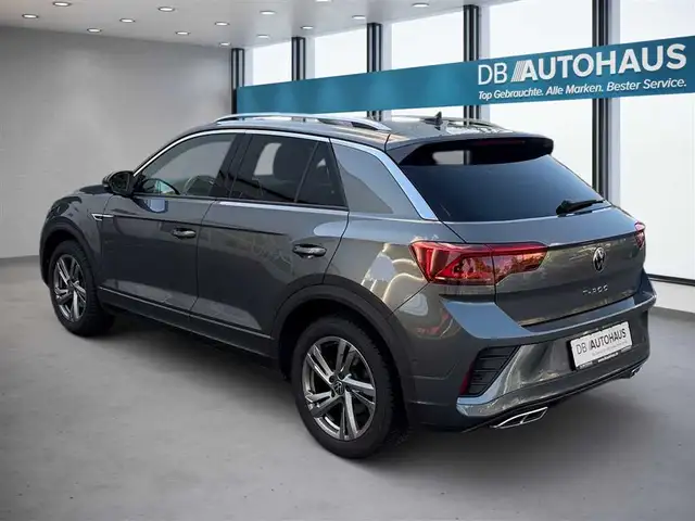 Volkswagen T-Roc view 6