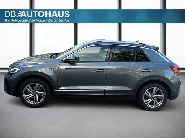 Volkswagen T-Roc view 7