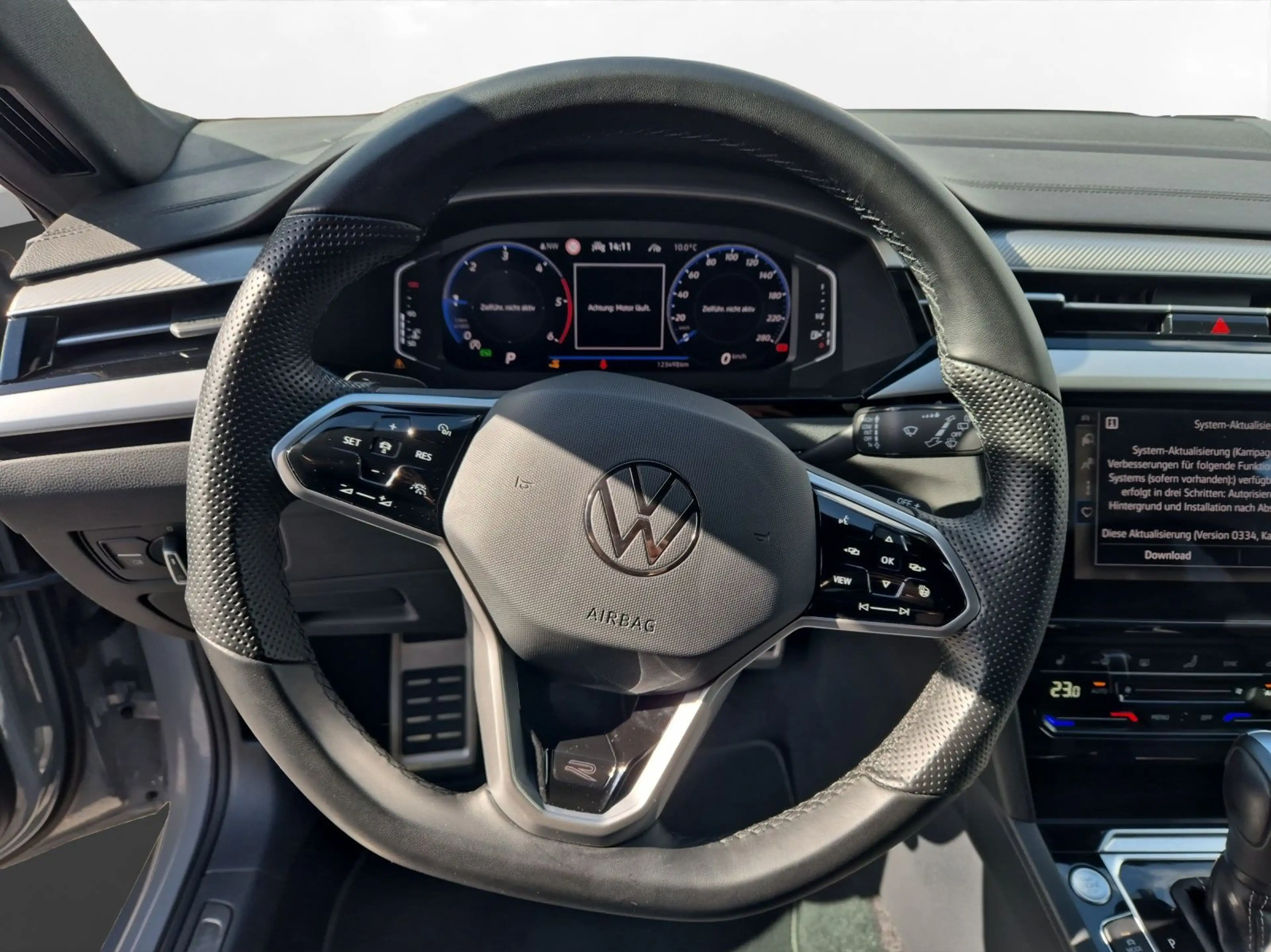 Volkswagen Arteon Arteon Shootingbrake 2.0 TDI DSG R-Line 4Motion — photo 9