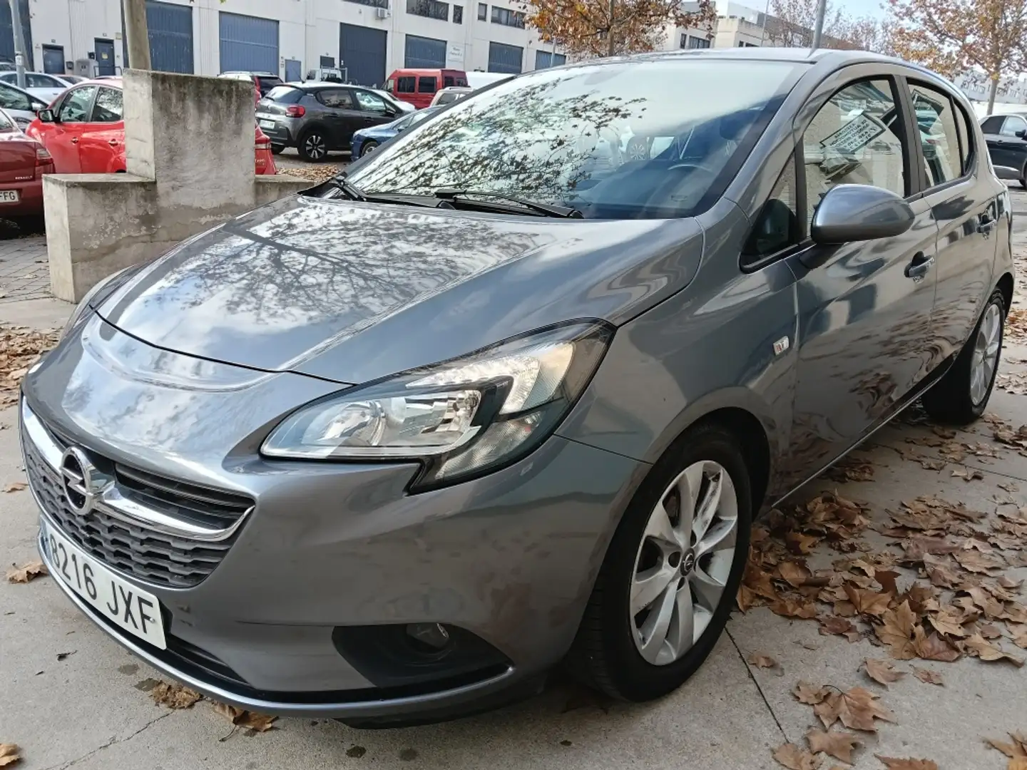 Opel Corsa 1.4 Color Edition 90 Gris - 1