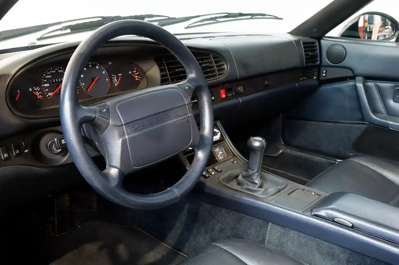 Porsche 968 Cabrio 3.0, foto 6