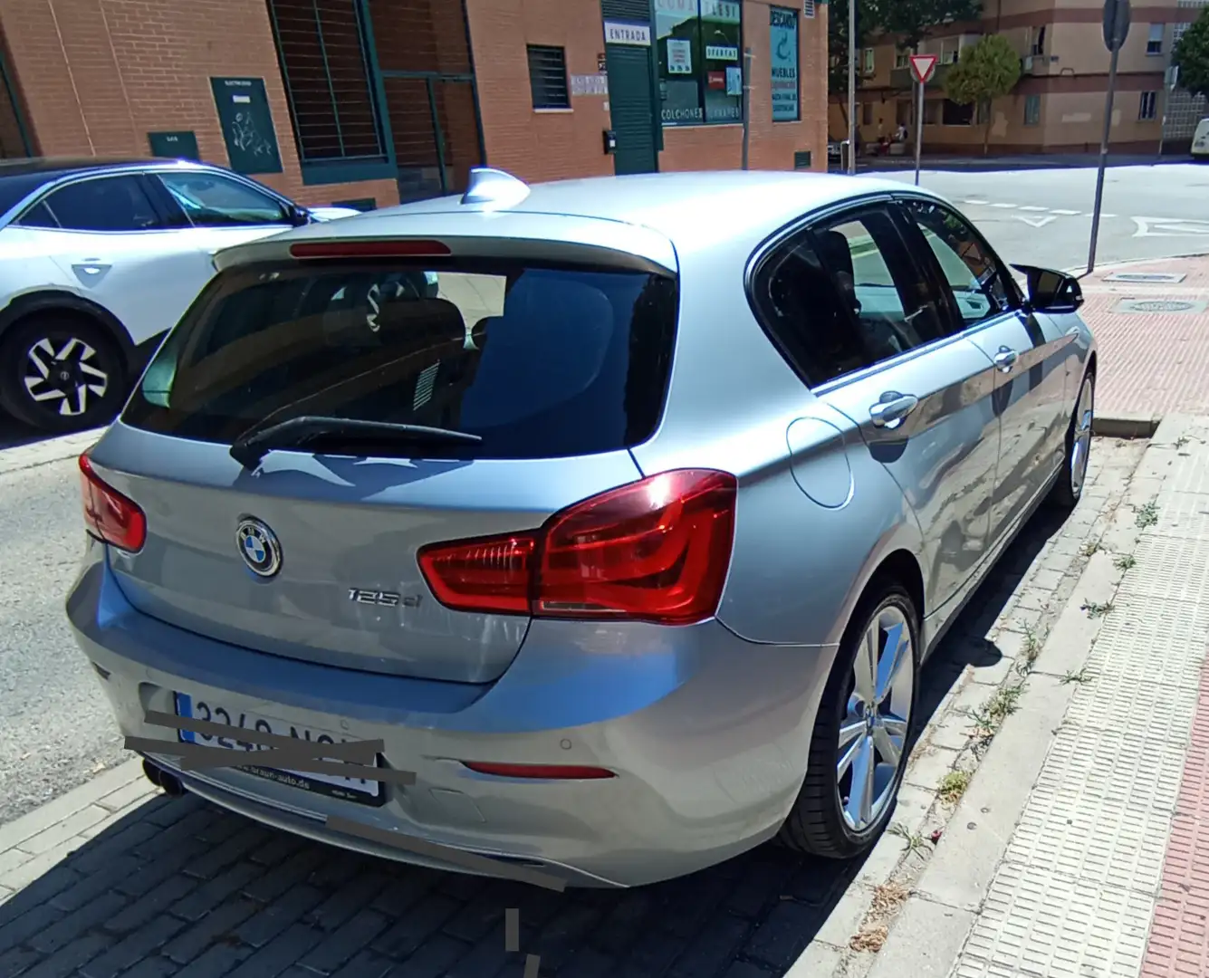 BMW 125 125dA Sport - 2