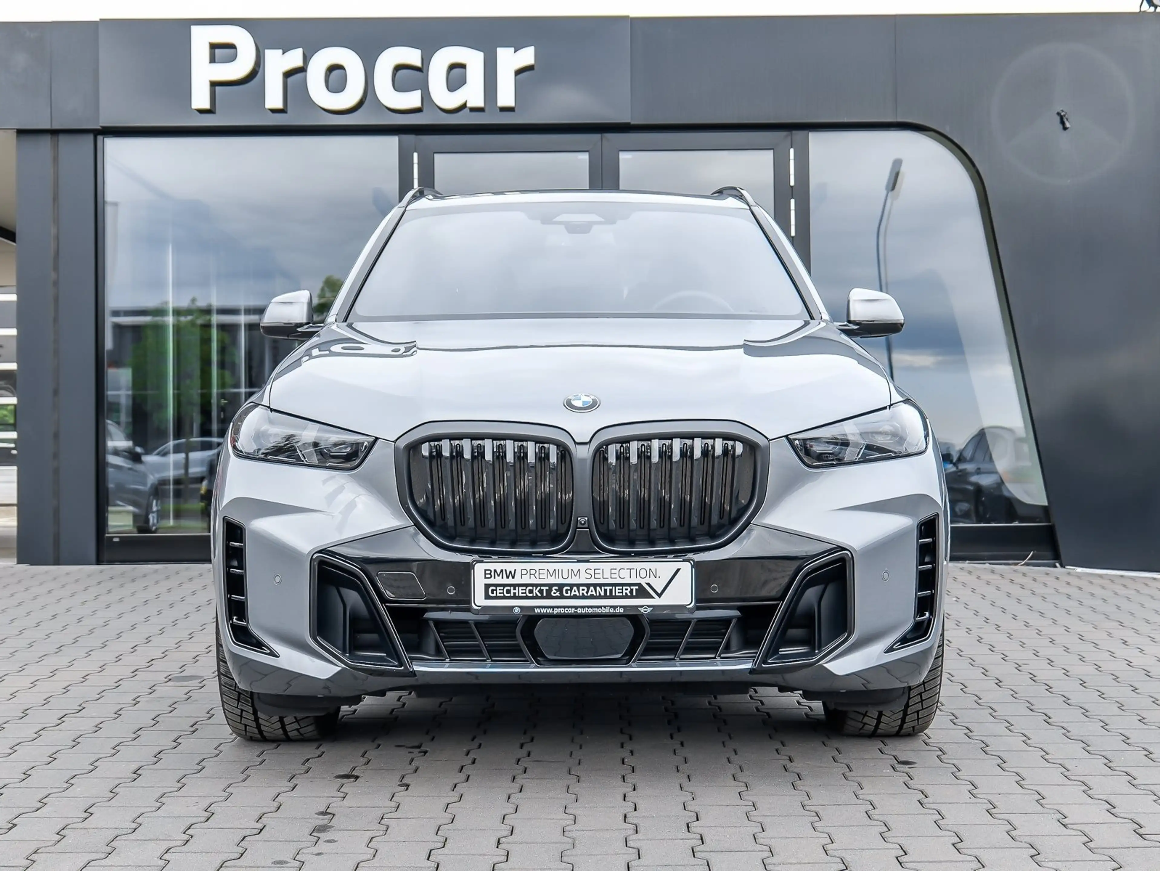 BMW X5 xDrive40d M Sport PANO ACC AHK NAVI LED DAB — photo 8