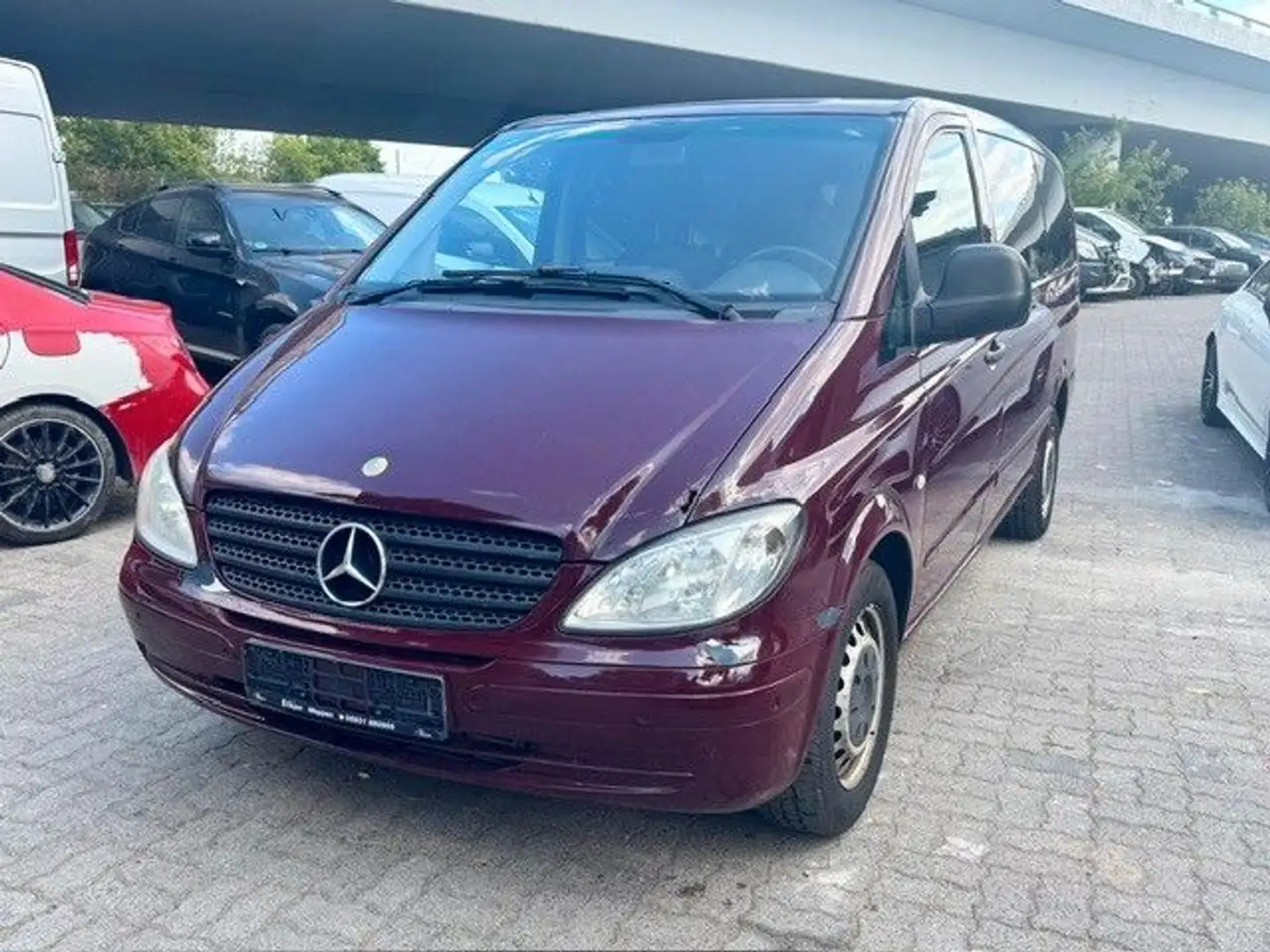 Mercedes-Benz Vito 120 CDI 3,0 V6 lang/Automatik Rouge - 2