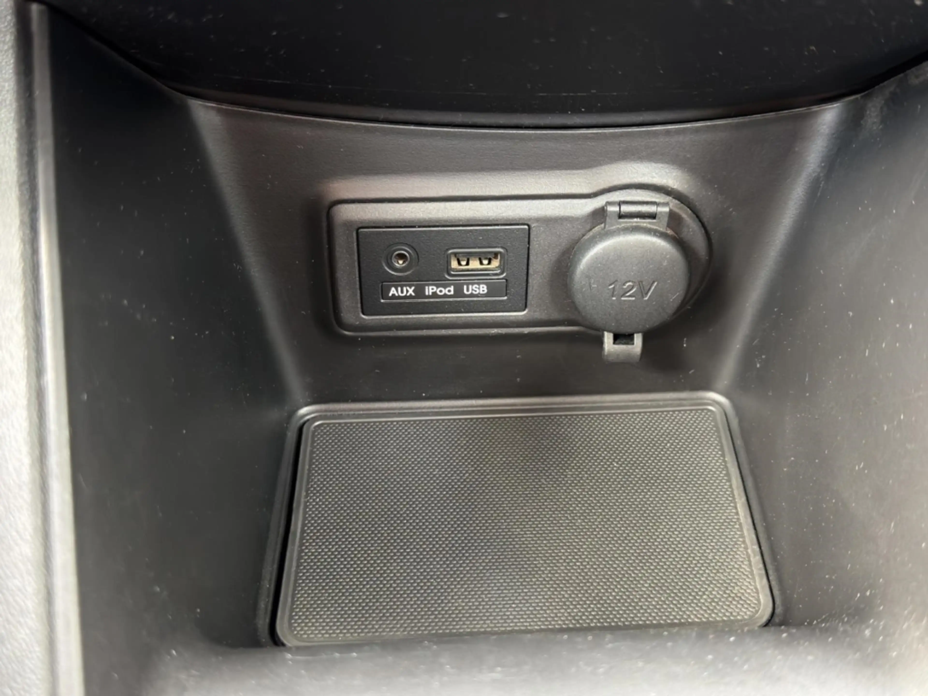 Hyundai iX20 Classic 1.6 °Allwetter°Klima° — photo 14