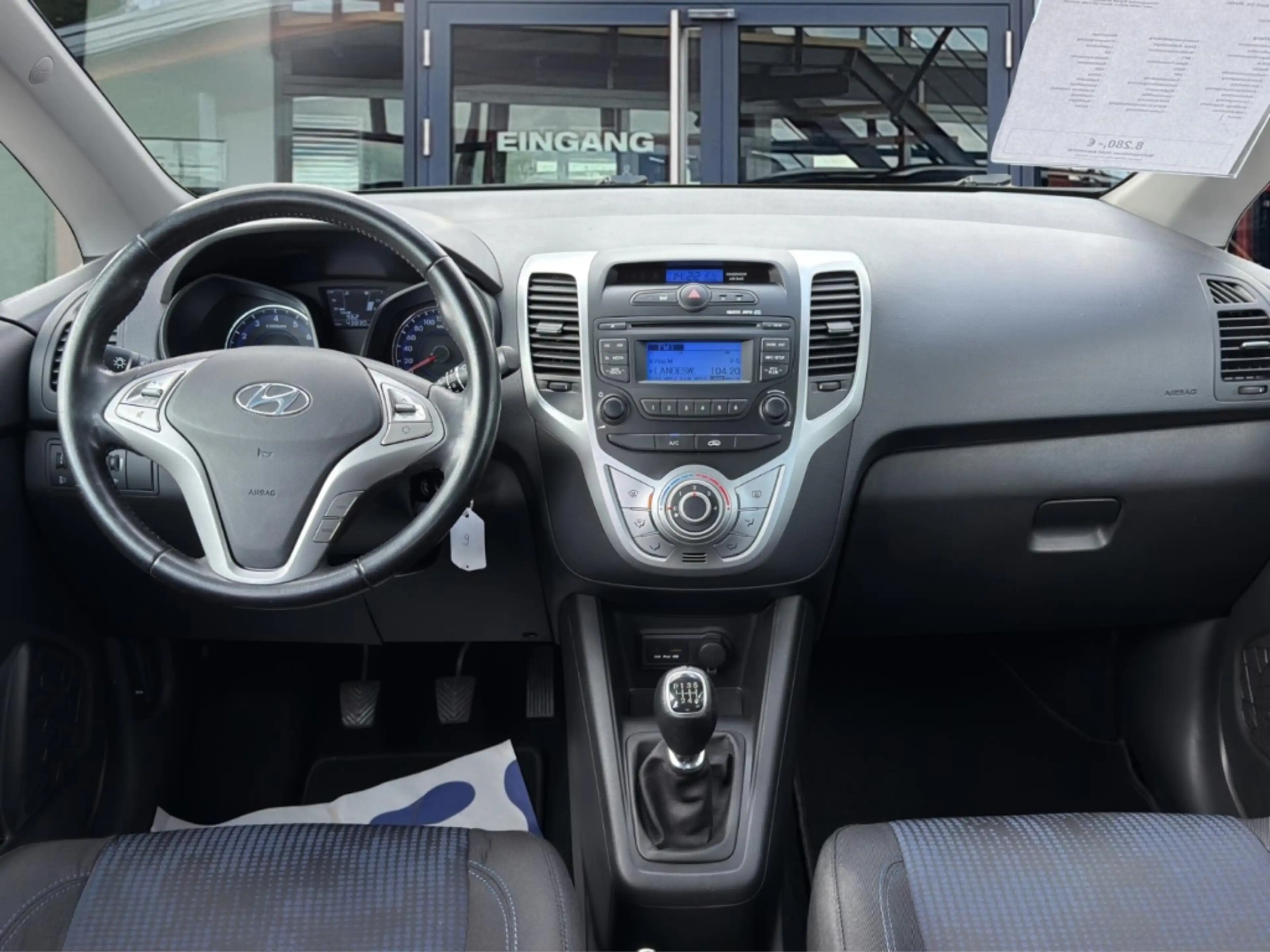 Hyundai iX20 Classic 1.6 °Allwetter°Klima° — photo 9