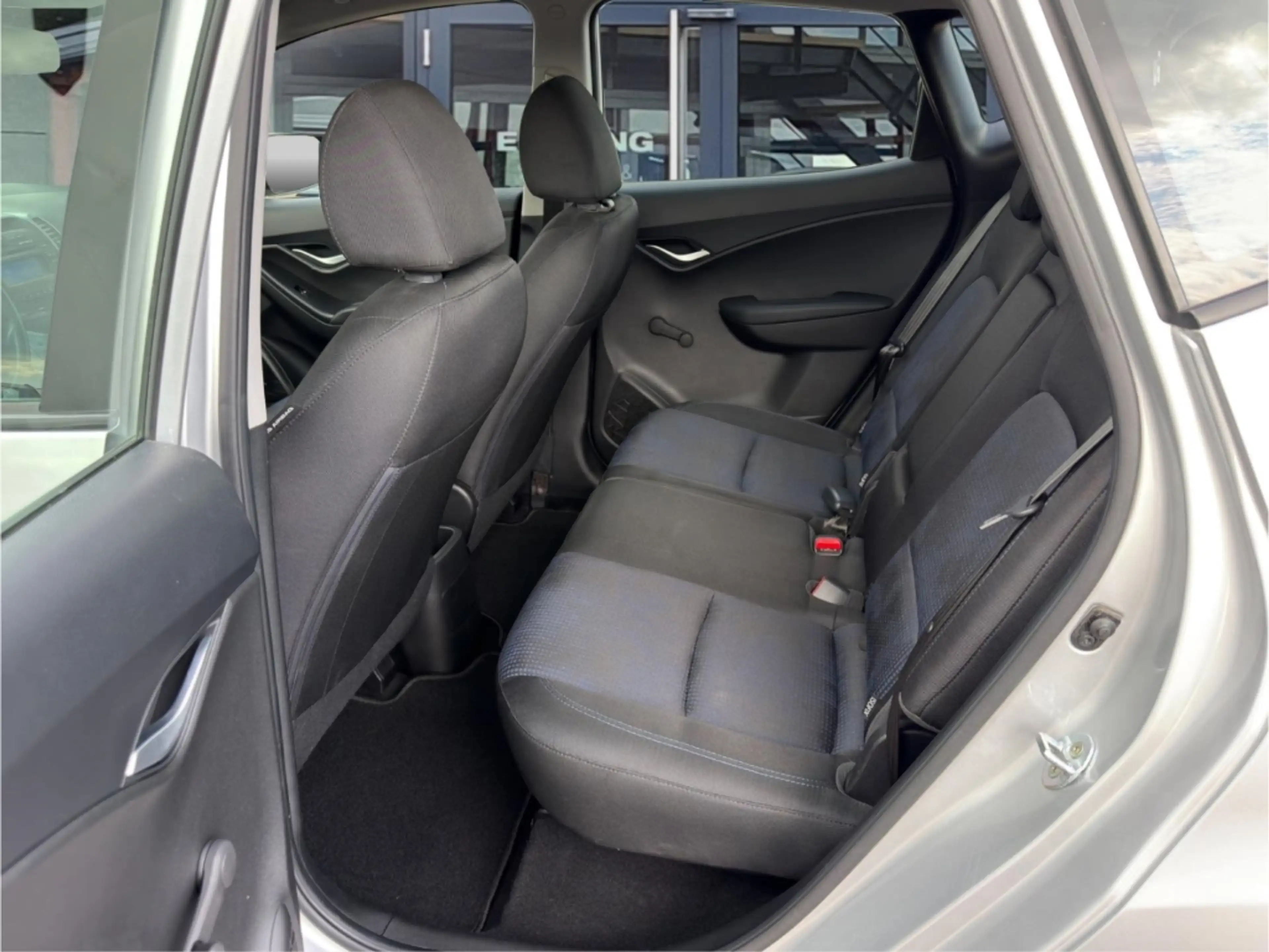 Hyundai iX20 Classic 1.6 °Allwetter°Klima° — photo 8