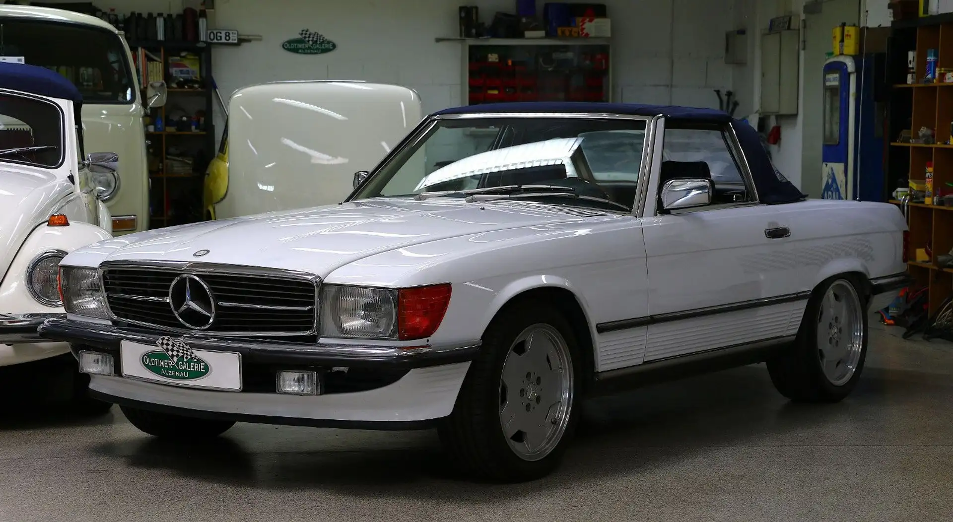 Mercedes-Benz SL 300 R107 Biały - 2