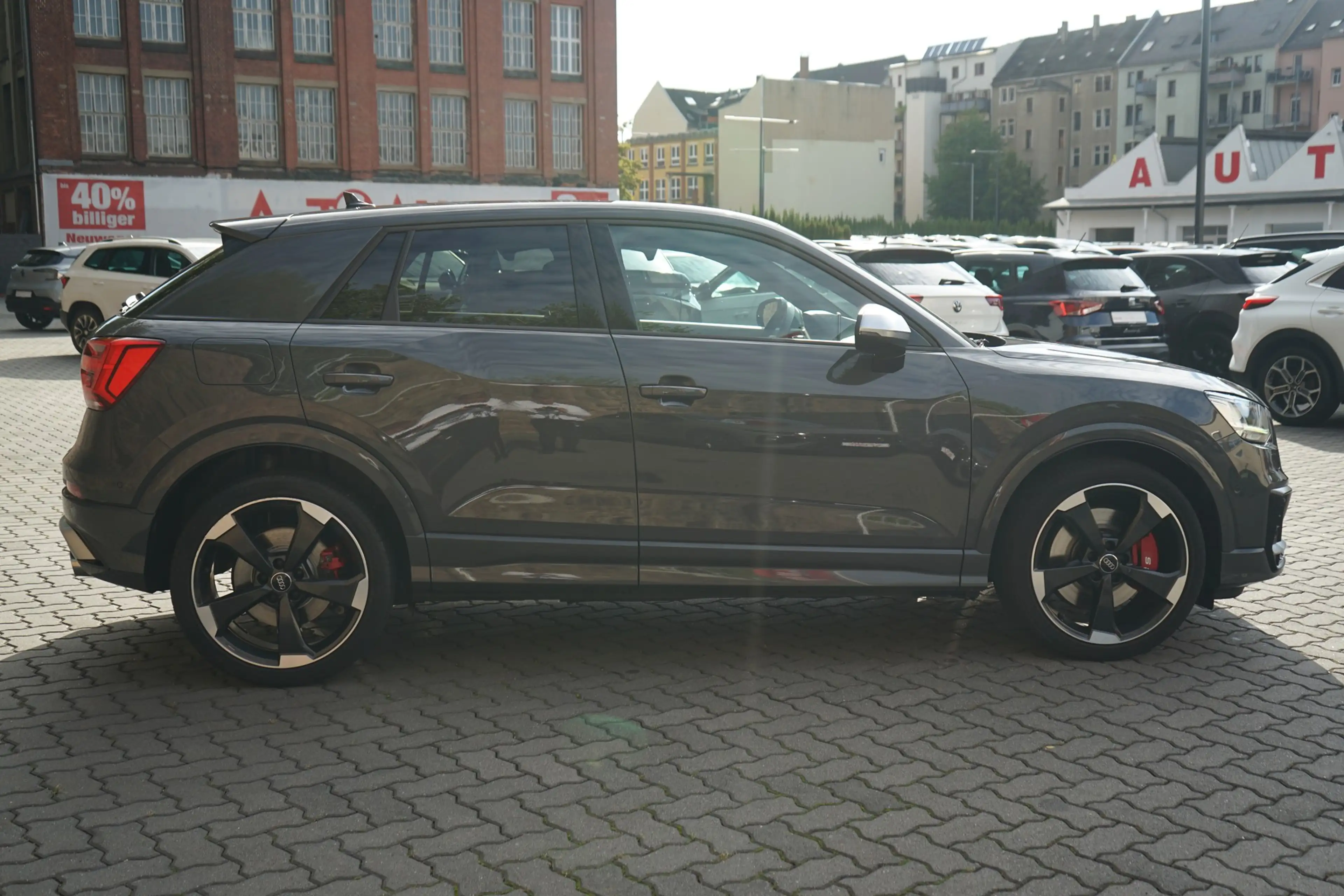 Audi SQ2 2.0 TFSI quattro LED ACC Virtual Cockpit B&O — photo 7