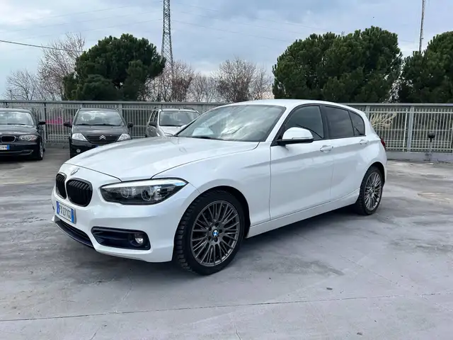 BMW 116 Serie 1 F20 116d Sport**NEOPATENTATO**