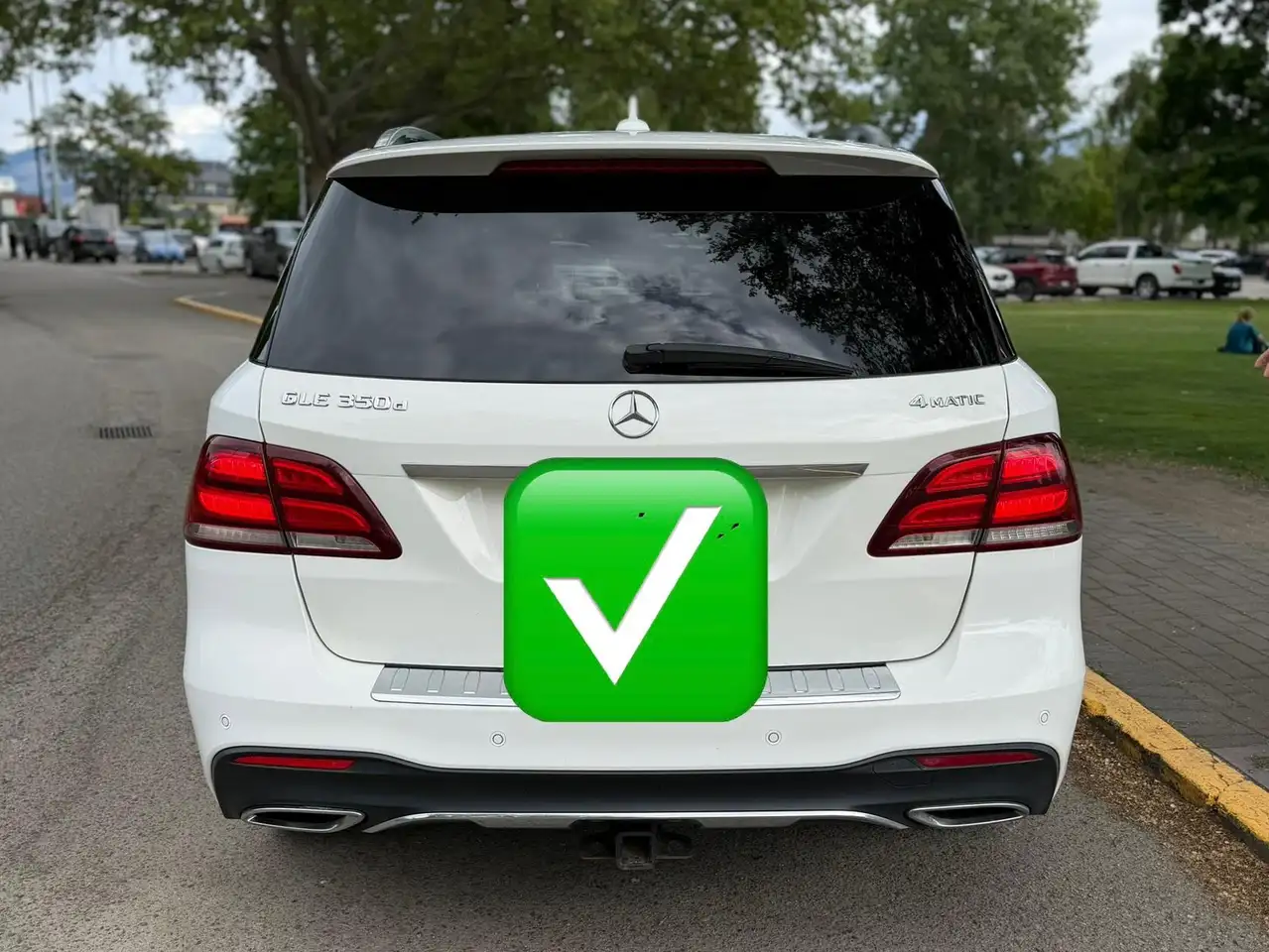 Mercedes-Benz GLE снимка Mercedes-Benz GLE