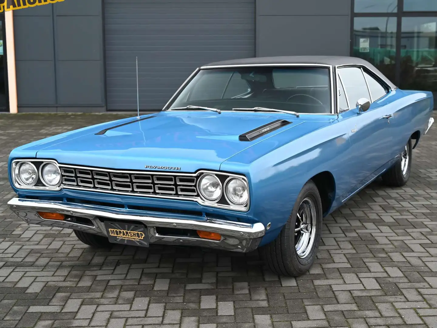 Plymouth Road Runner Albastru - 2