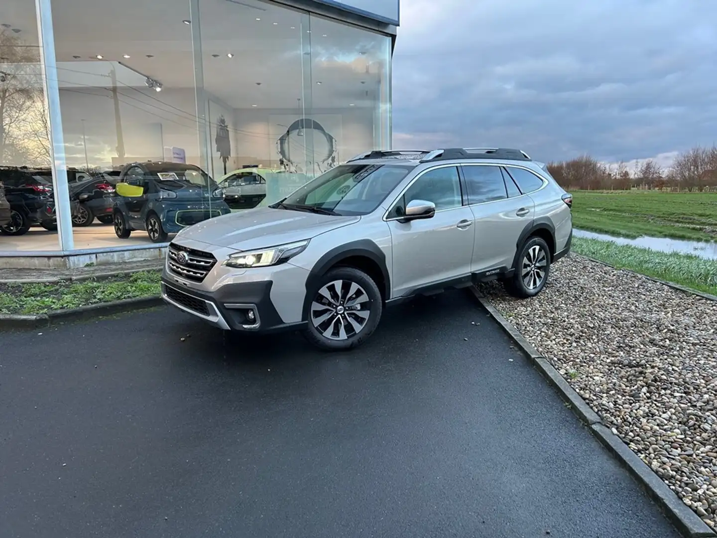 Subaru OUTBACK 2.5i Premium CVT | MY25 | 8 jaar garantie Gris - 2