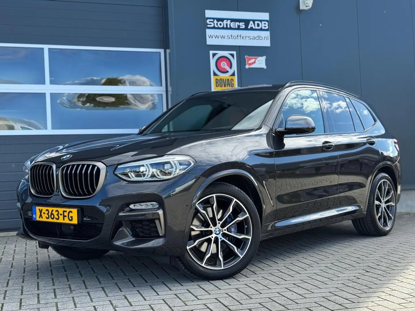BMW X3 M40i 360pk xDrive High Executive | M Sport | 360 C Grijs - 1