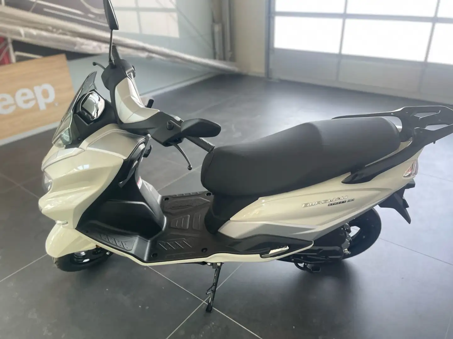 Suzuki BURGMAN STREET 125 EX Bianco - 2