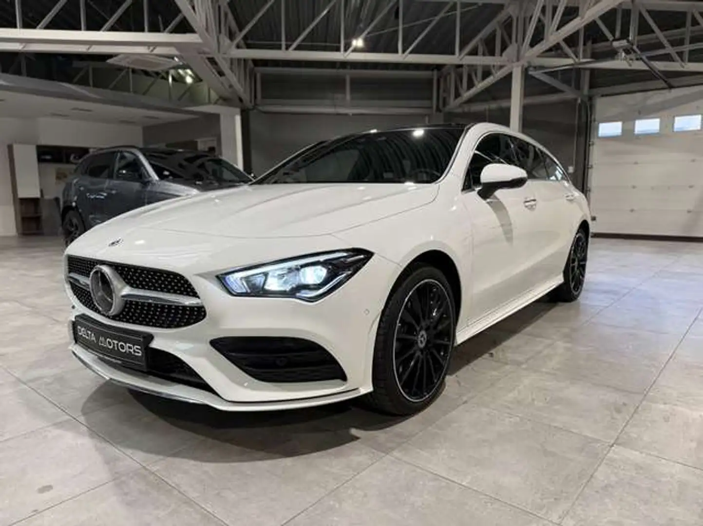 Mercedes-Benz CLA 250 e Shooting Brake - AMG - Pano - hybride - 2