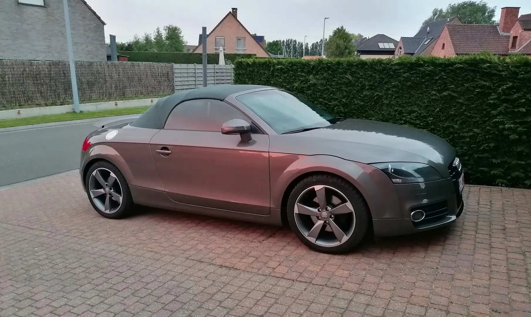 Audi TT TT Roadster 1.8 TFSI Brons - 2