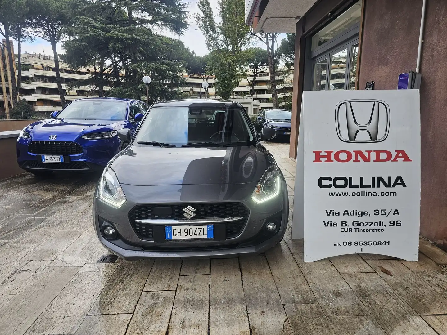 Suzuki Swift Swift 1.2 Hybrid CVT Top Gris - 1