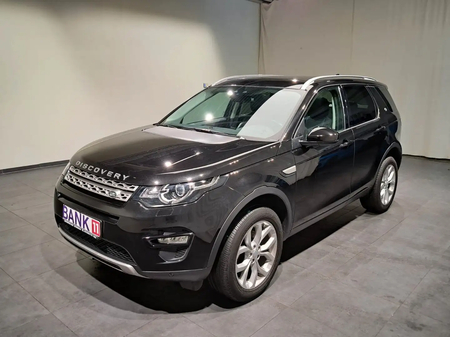 Land Rover Discovery Sport HSE Noir - 1