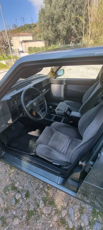 Alfa Romeo 75 1.8 ie, foto 7