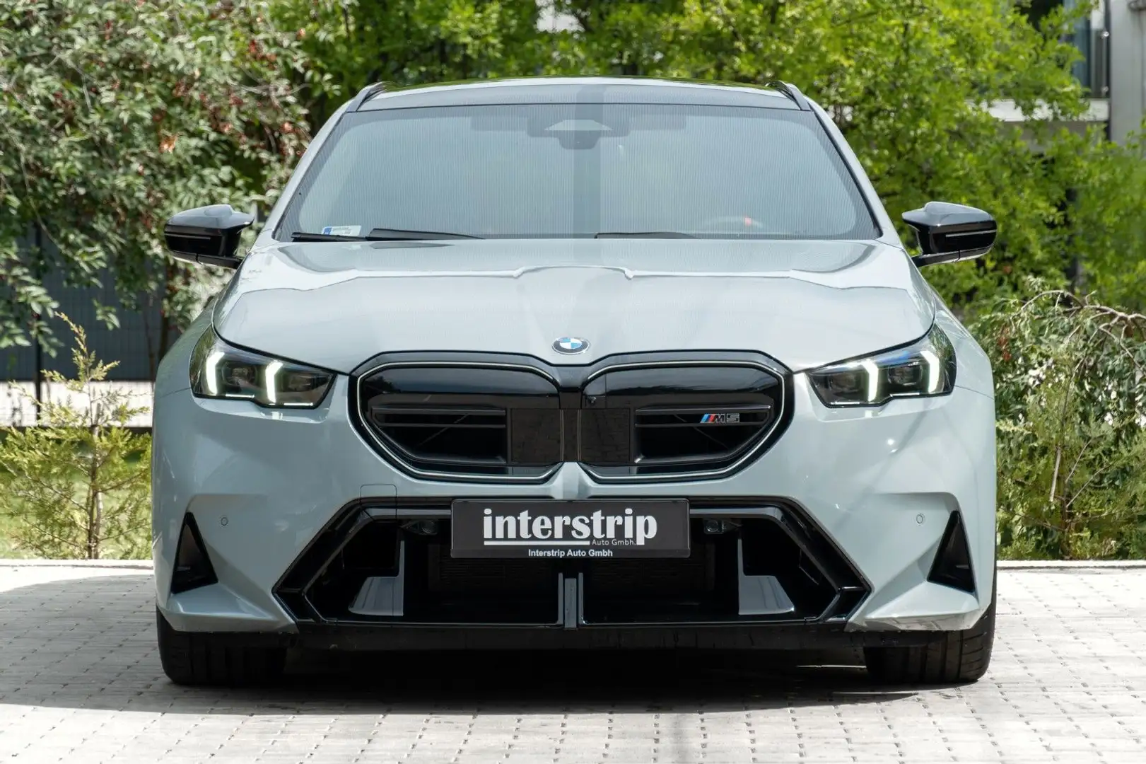 BMW M5 TOURING.DR.ASS.PLUS.PANORAMA.B&W.LED.LHZ.360° Grau - 2