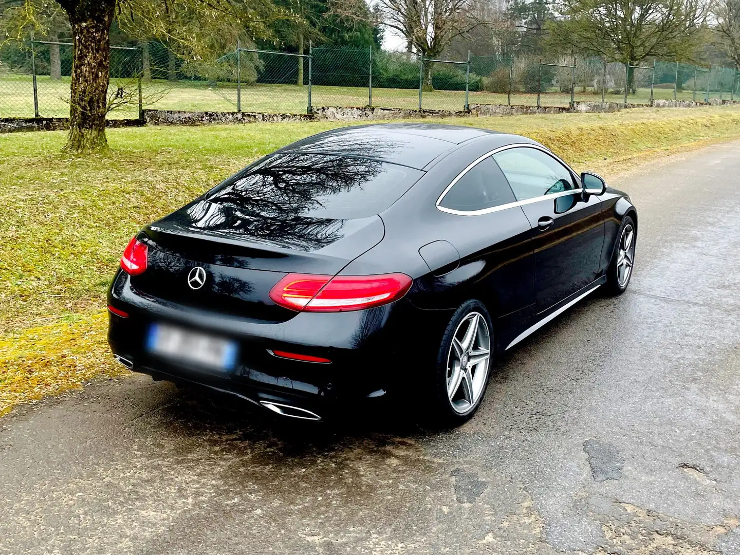 Mercedes-Benz C 220 Coupe C 220 d Noir - 2