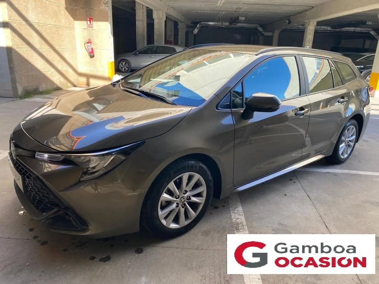 Toyota Corolla Touring Sports 140H Active Plus Marrón - 1