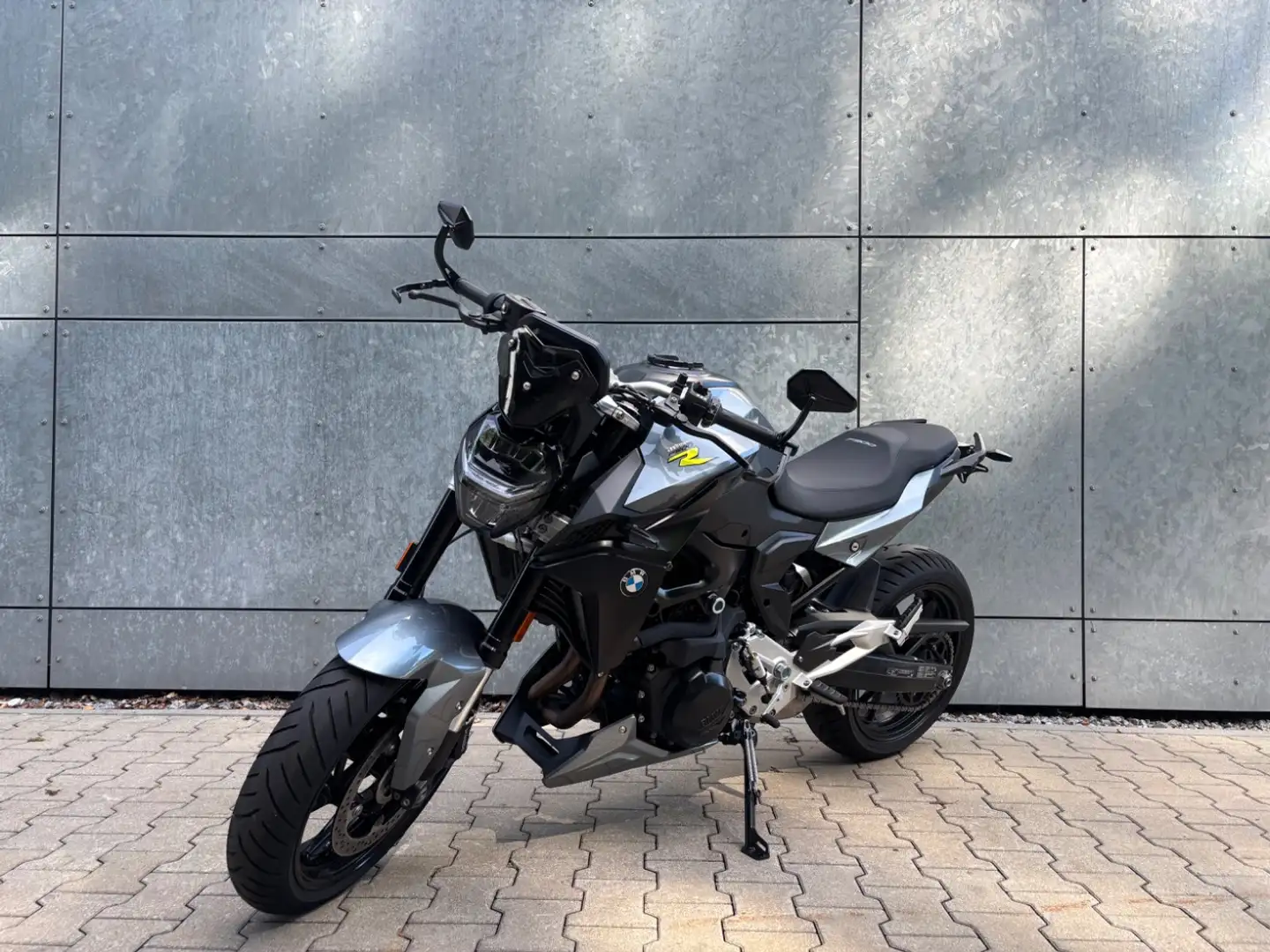 BMW F 900 R kurzer Kennzeichenhalter, Lenkerendspiegel Azul - 2