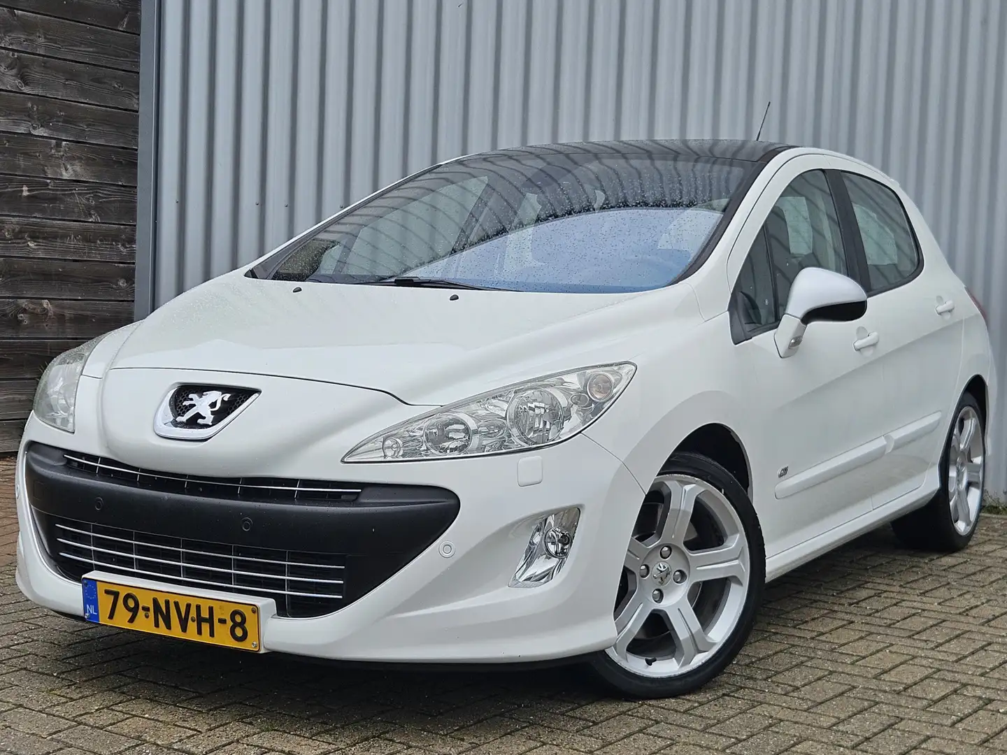 Peugeot 308 1.6 THP GTi /Dealer Onderhouden/Pano/Cruise! Wit - 1