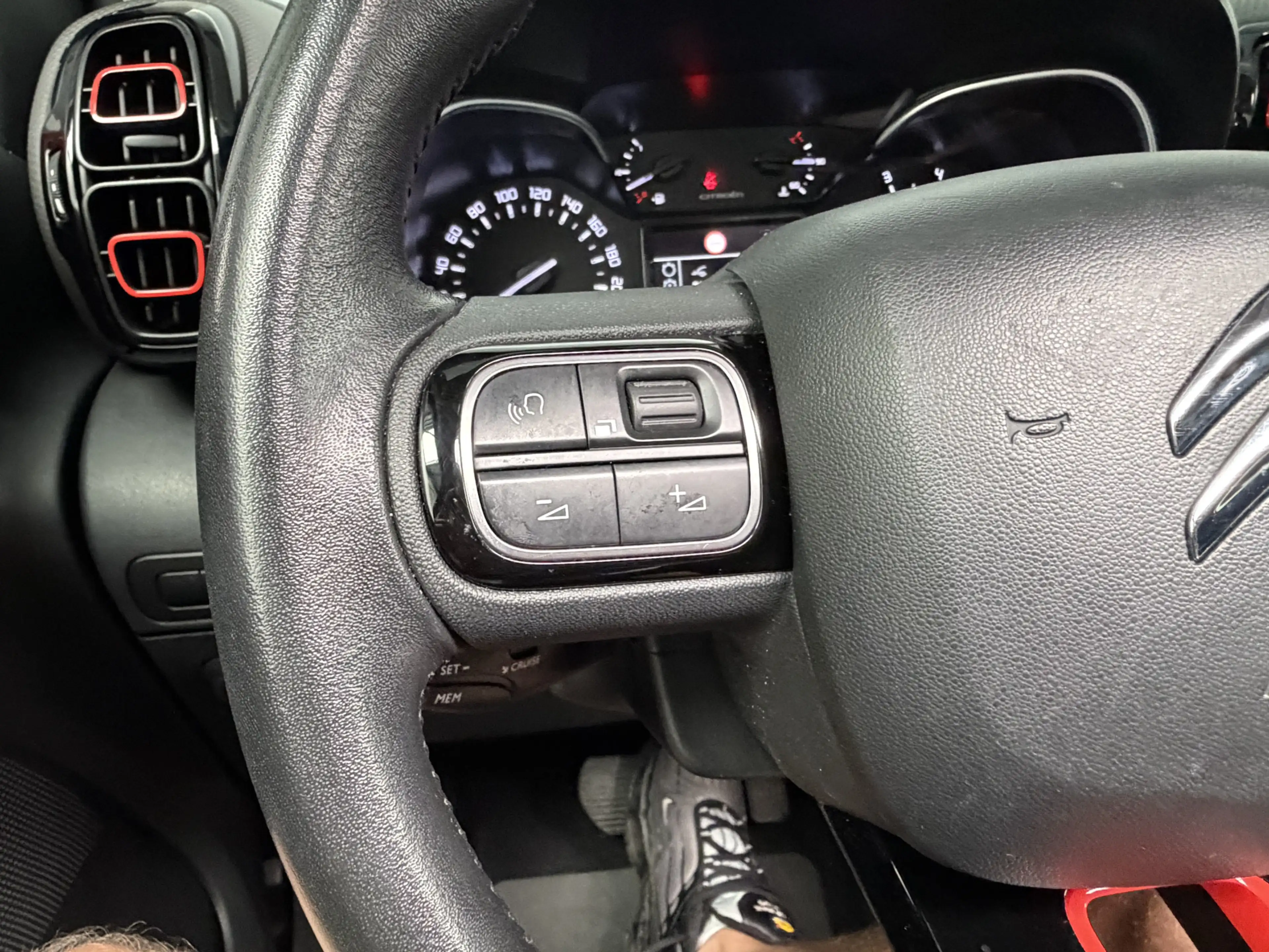 Citroen C3 Aircross 1.2 PureTech S&S Shine GARANTIE|Automaat|Head-Up|P — photo 16