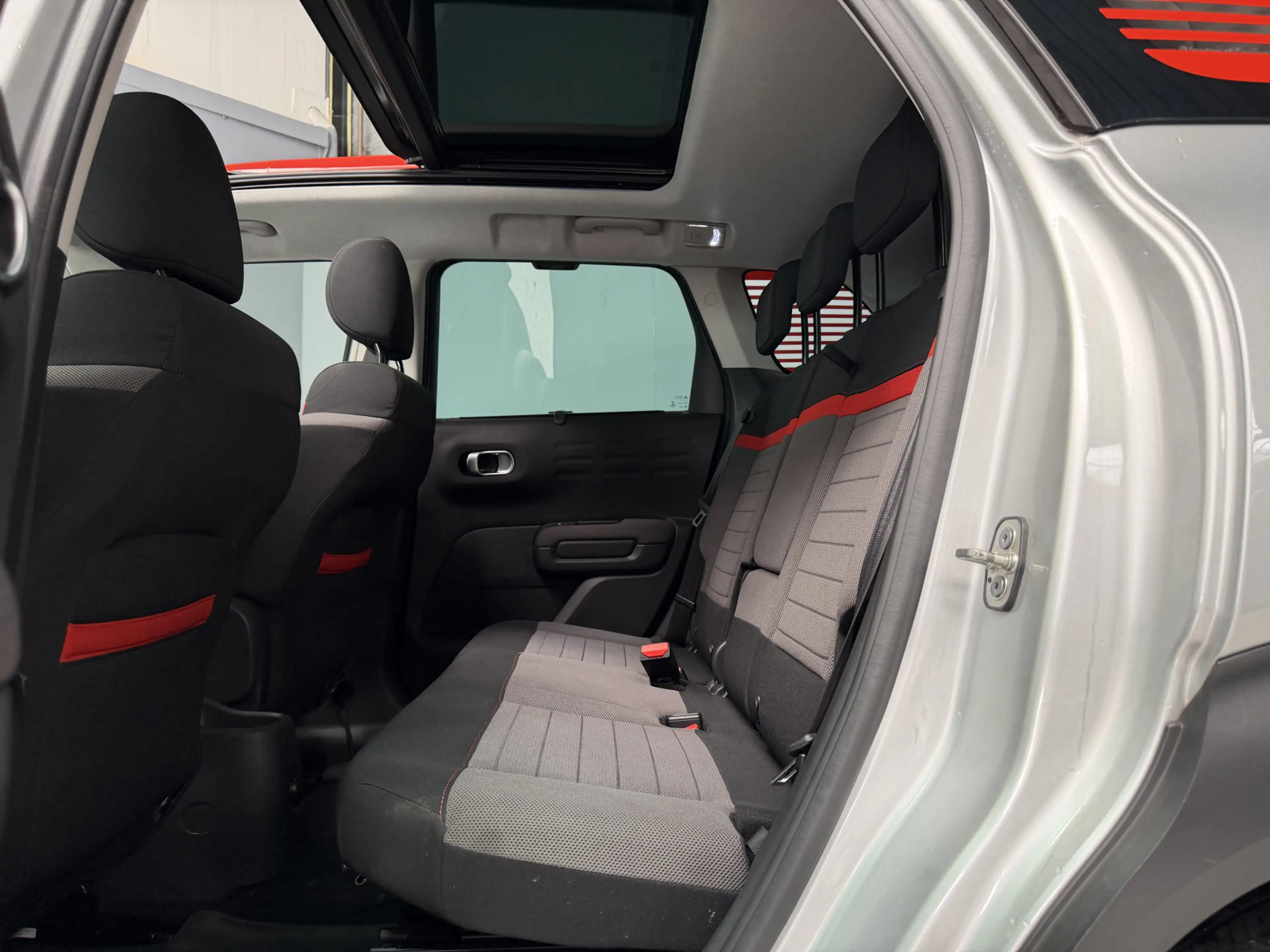 Citroen C3 Aircross 1.2 PureTech S&S Shine GARANTIE|Automaat|Head-Up|P — photo 5