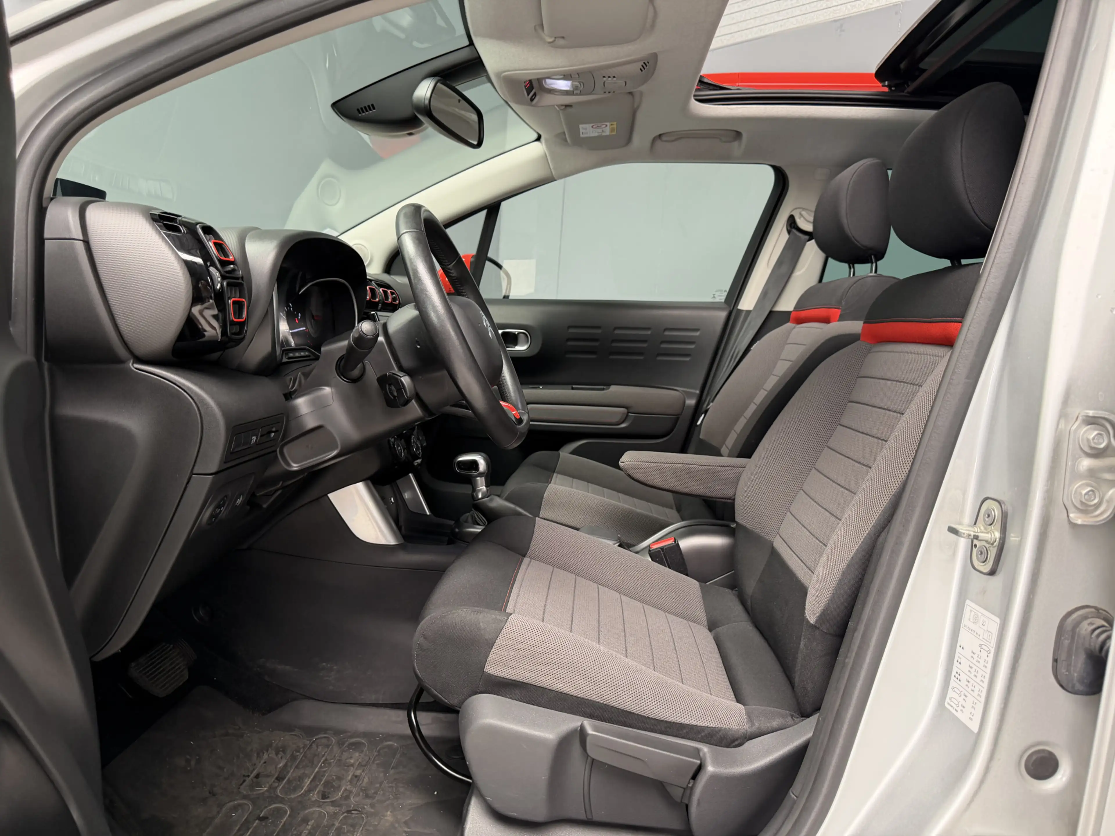 Citroen C3 Aircross 1.2 PureTech S&S Shine GARANTIE|Automaat|Head-Up|P — photo 4