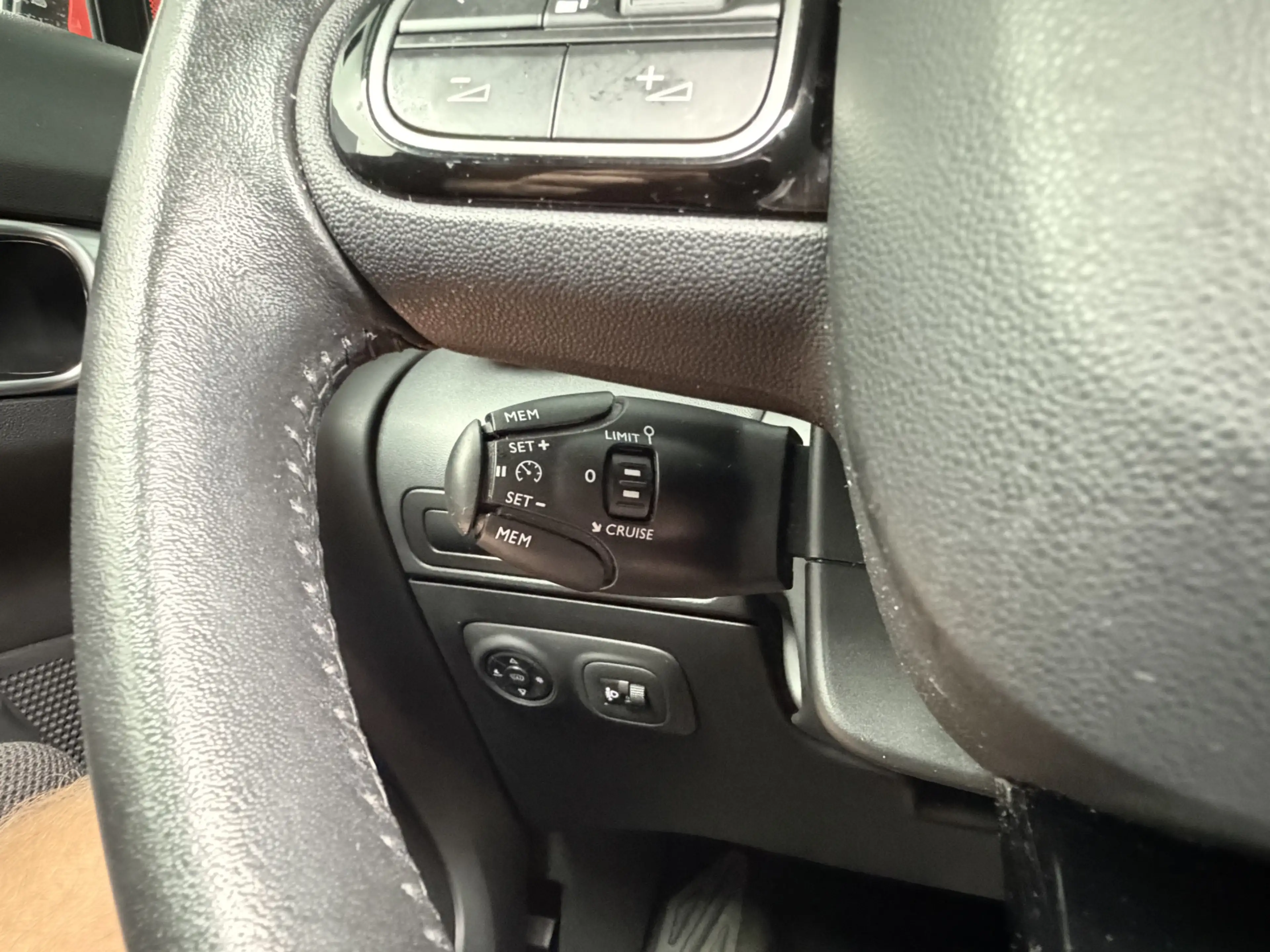 Citroen C3 Aircross 1.2 PureTech S&S Shine GARANTIE|Automaat|Head-Up|P — photo 18