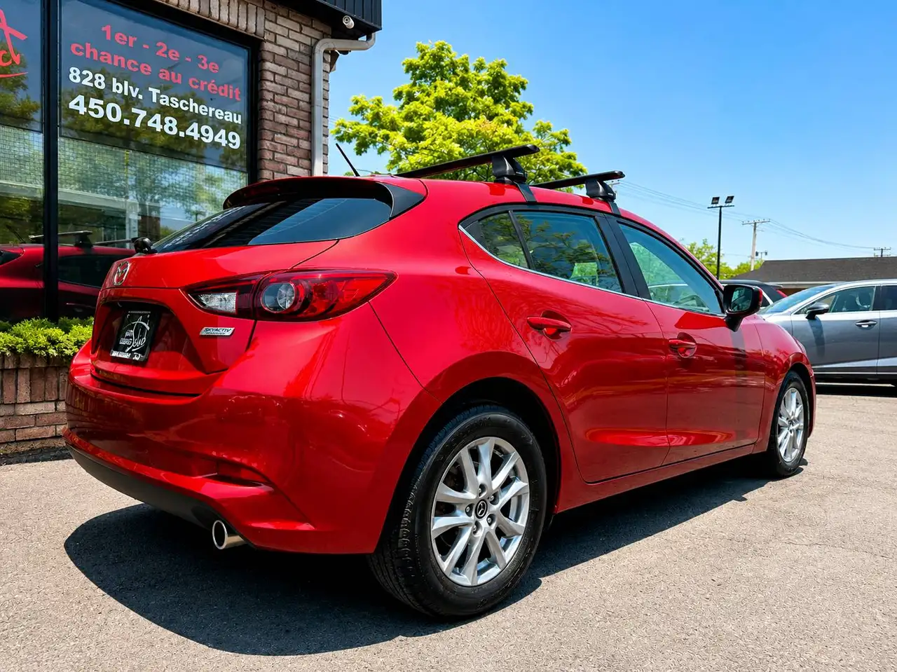 Mazda 3 снимка Mazda 3