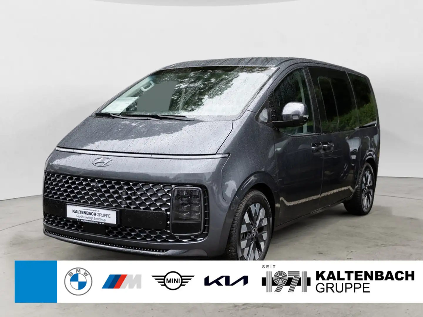 Hyundai STARIA 2.2 CRDi Signature 4WD 360° LED ACC Gris - 1