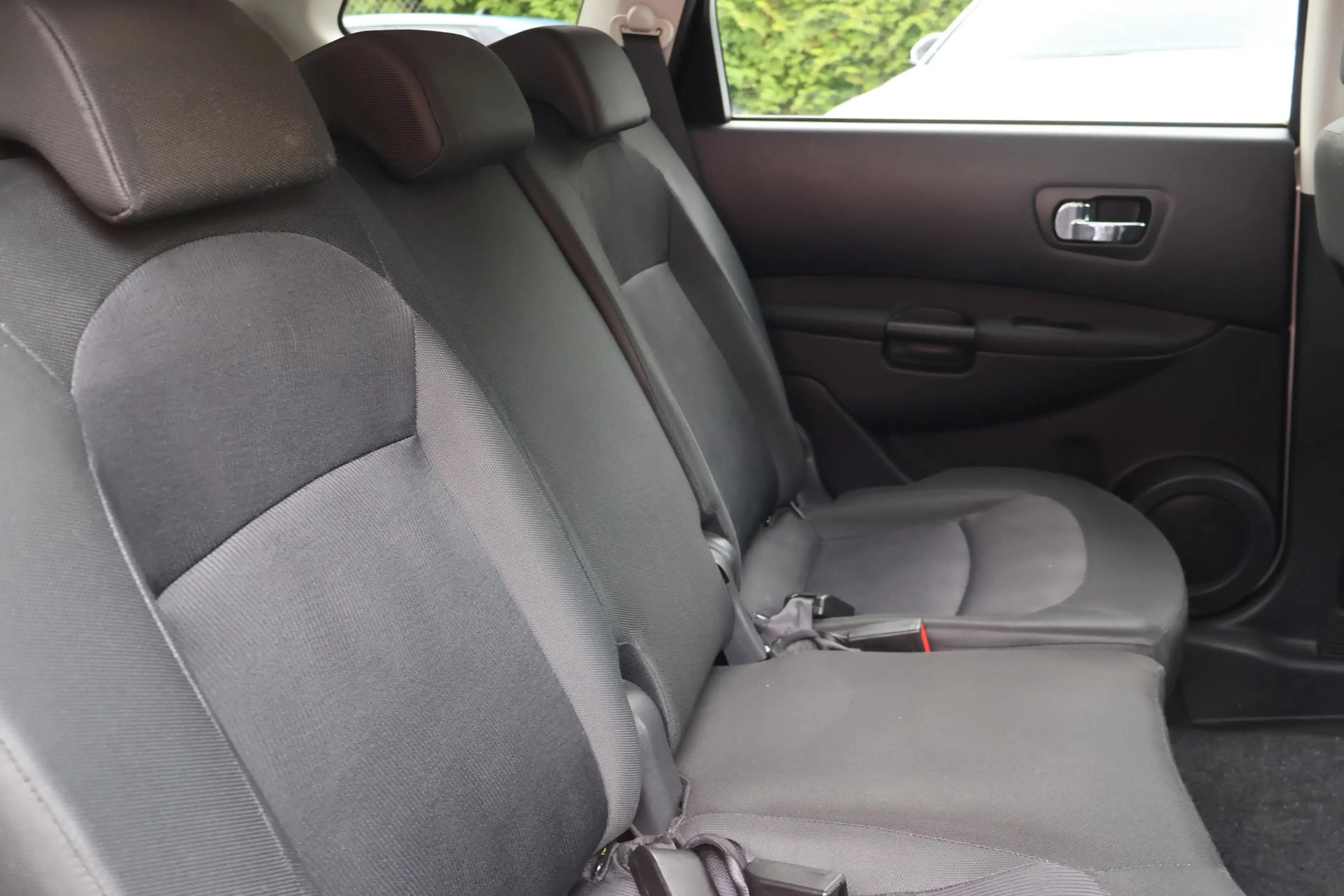 Nissan Qashqai+2 1.6 Conn. Ed. / 7 pers. / NL-Auto / 2e eigen. / Cl — photo 25