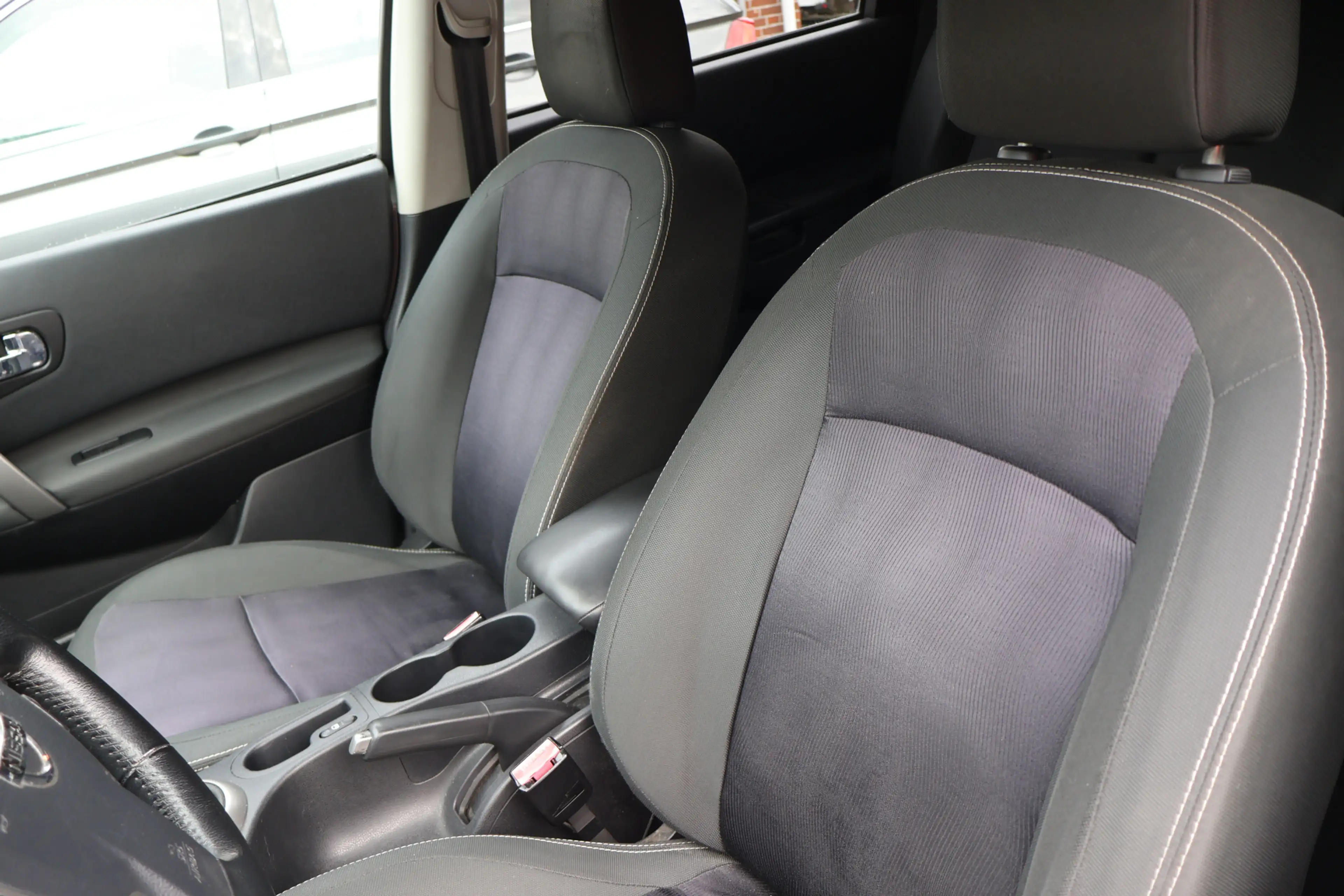 Nissan Qashqai+2 1.6 Conn. Ed. / 7 pers. / NL-Auto / 2e eigen. / Cl — photo 21