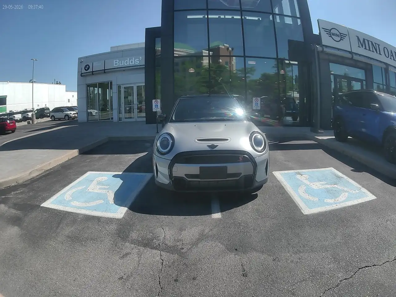 2023 MINI 5 Door