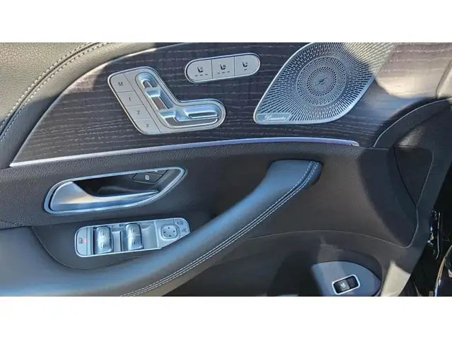 Mercedes-Benz Unknown Model view 10