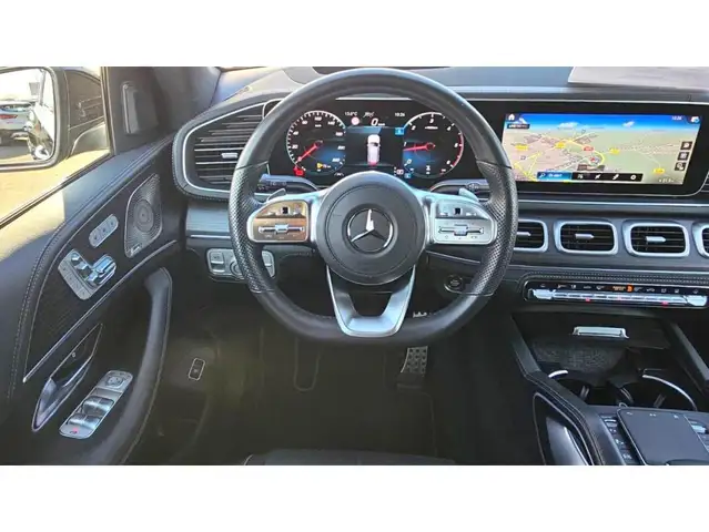 Mercedes-Benz Unknown Model view 8