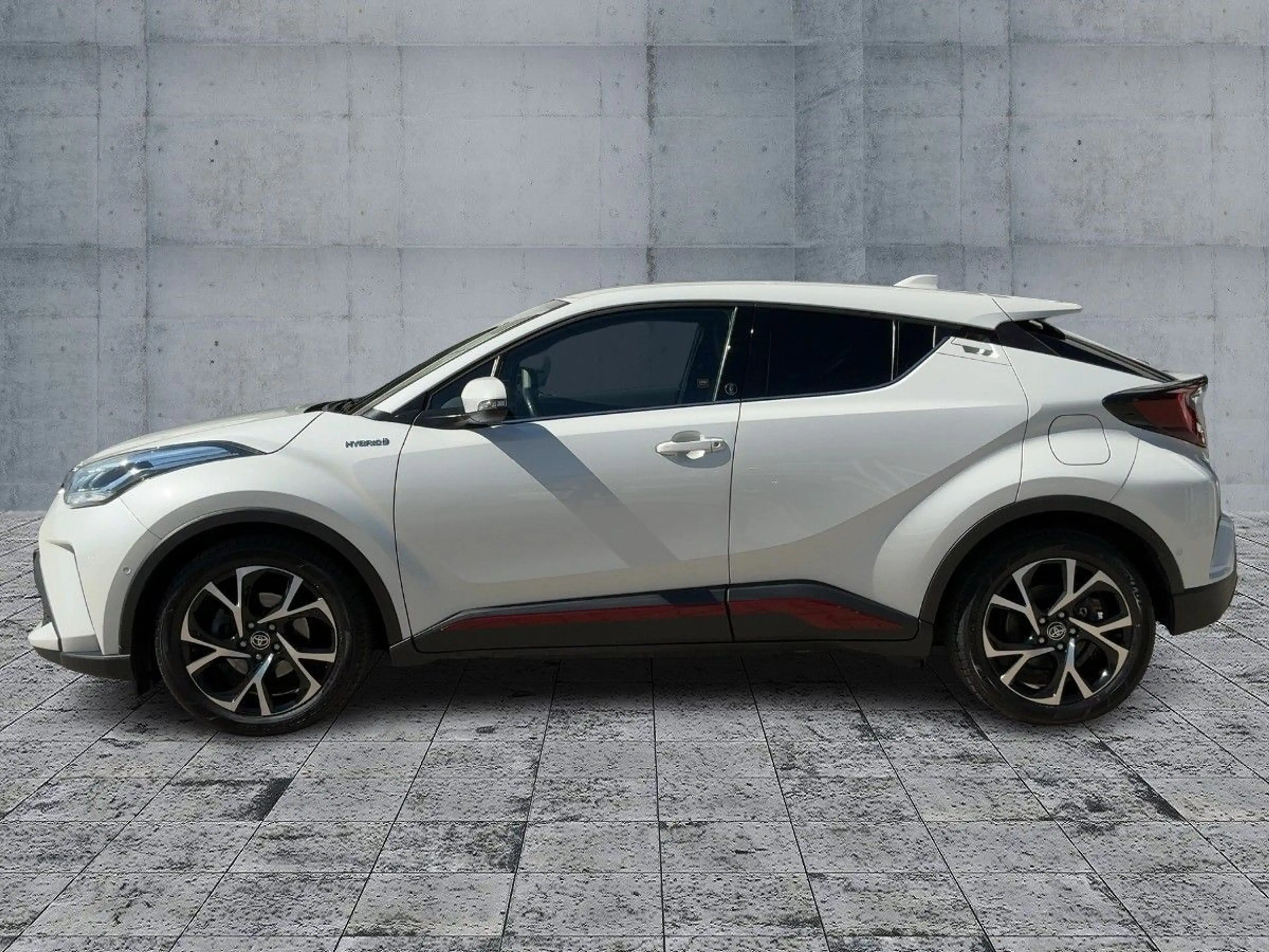 Toyota C-HR 2.0 Hybrid TEAM D Bi-LED+ACC+RFK+SHZ+DAB — photo 4