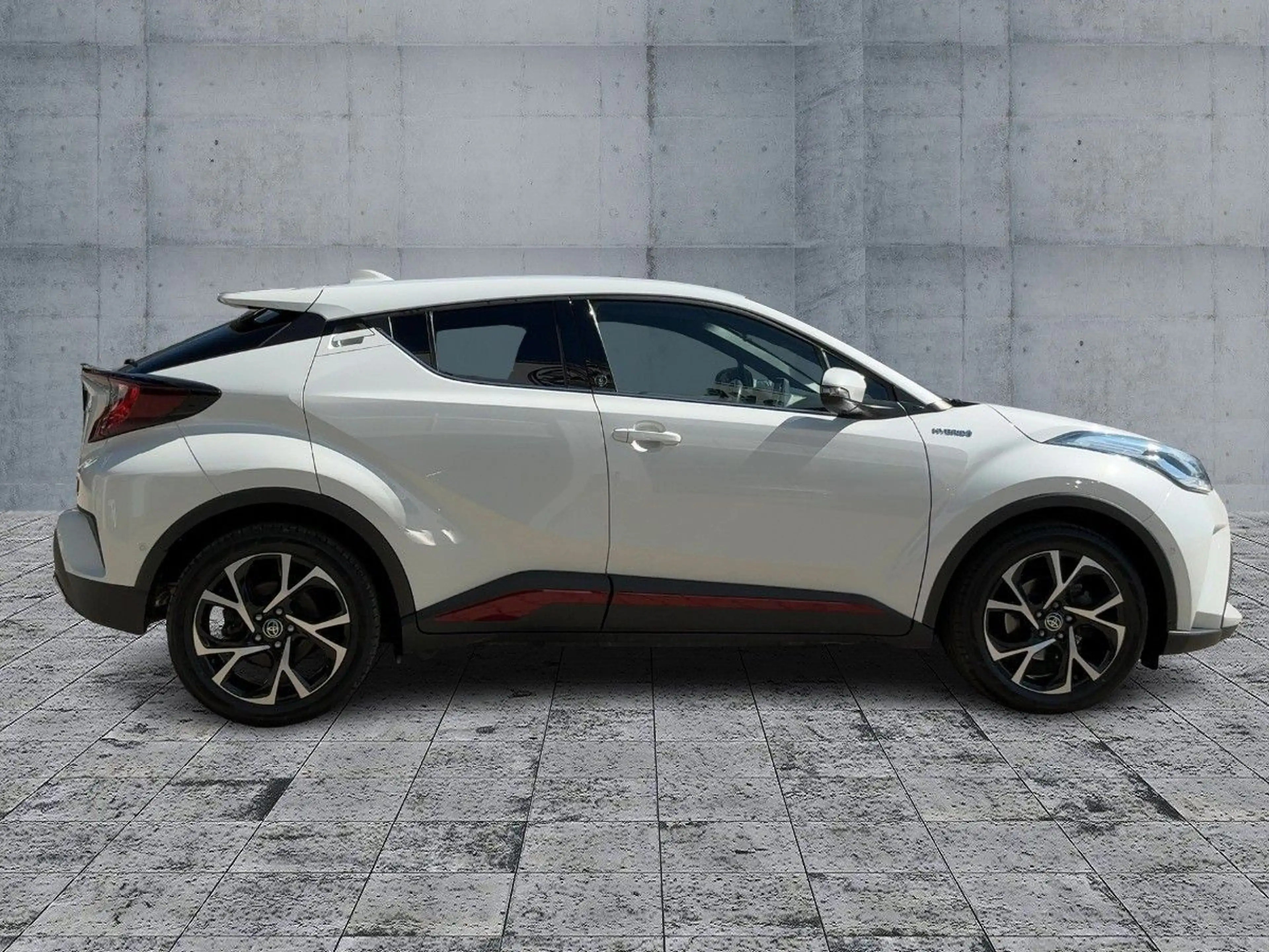 Toyota C-HR 2.0 Hybrid TEAM D Bi-LED+ACC+RFK+SHZ+DAB — photo 7