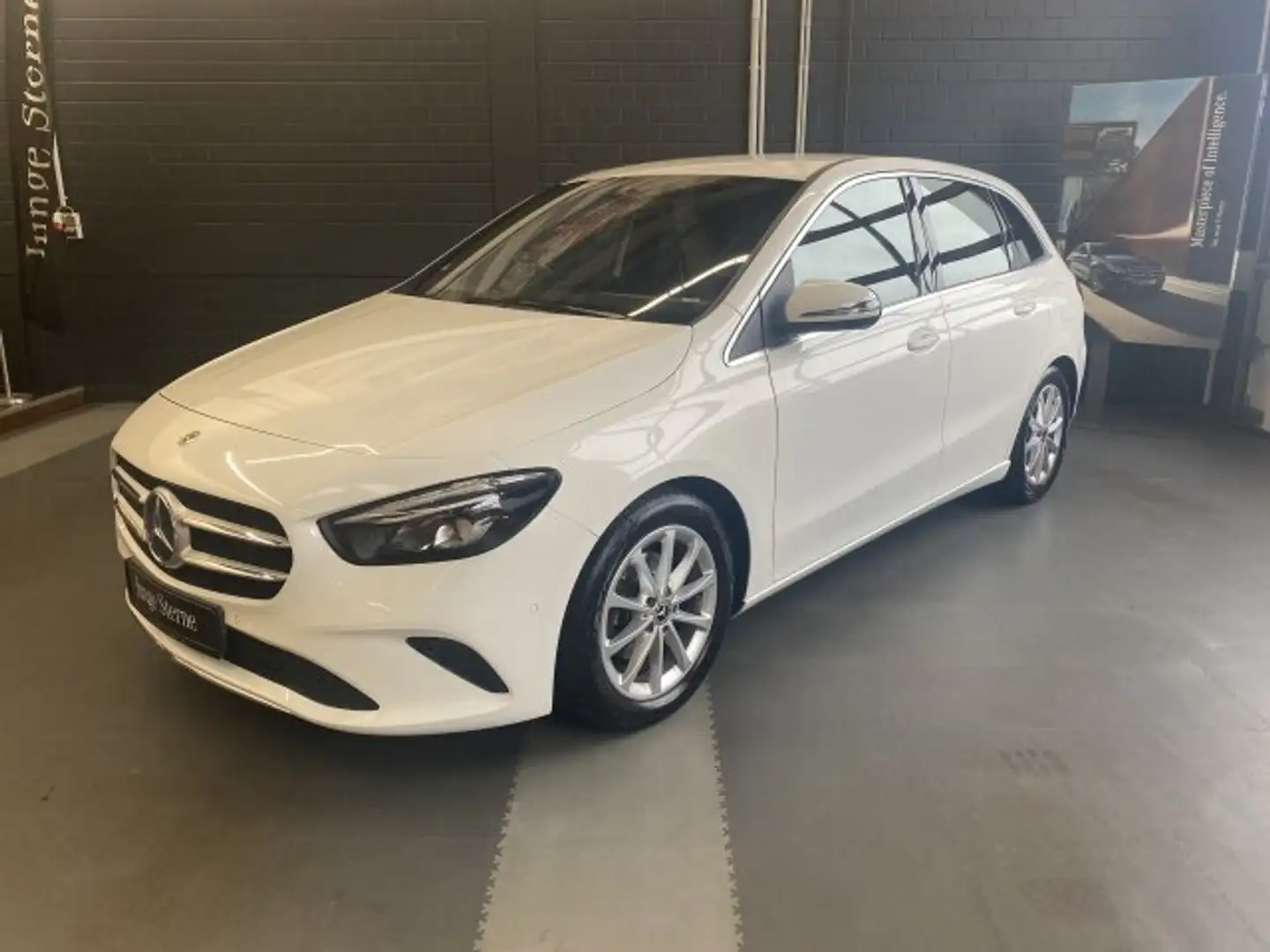 Mercedes-Benz B 180 B 180 Progressive LED MBUX Parkpilot Sitzheizung Blanc - 2
