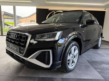 Q2 30 TFSI S line *