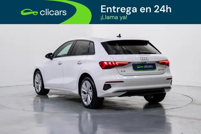 Audi A3 view 9